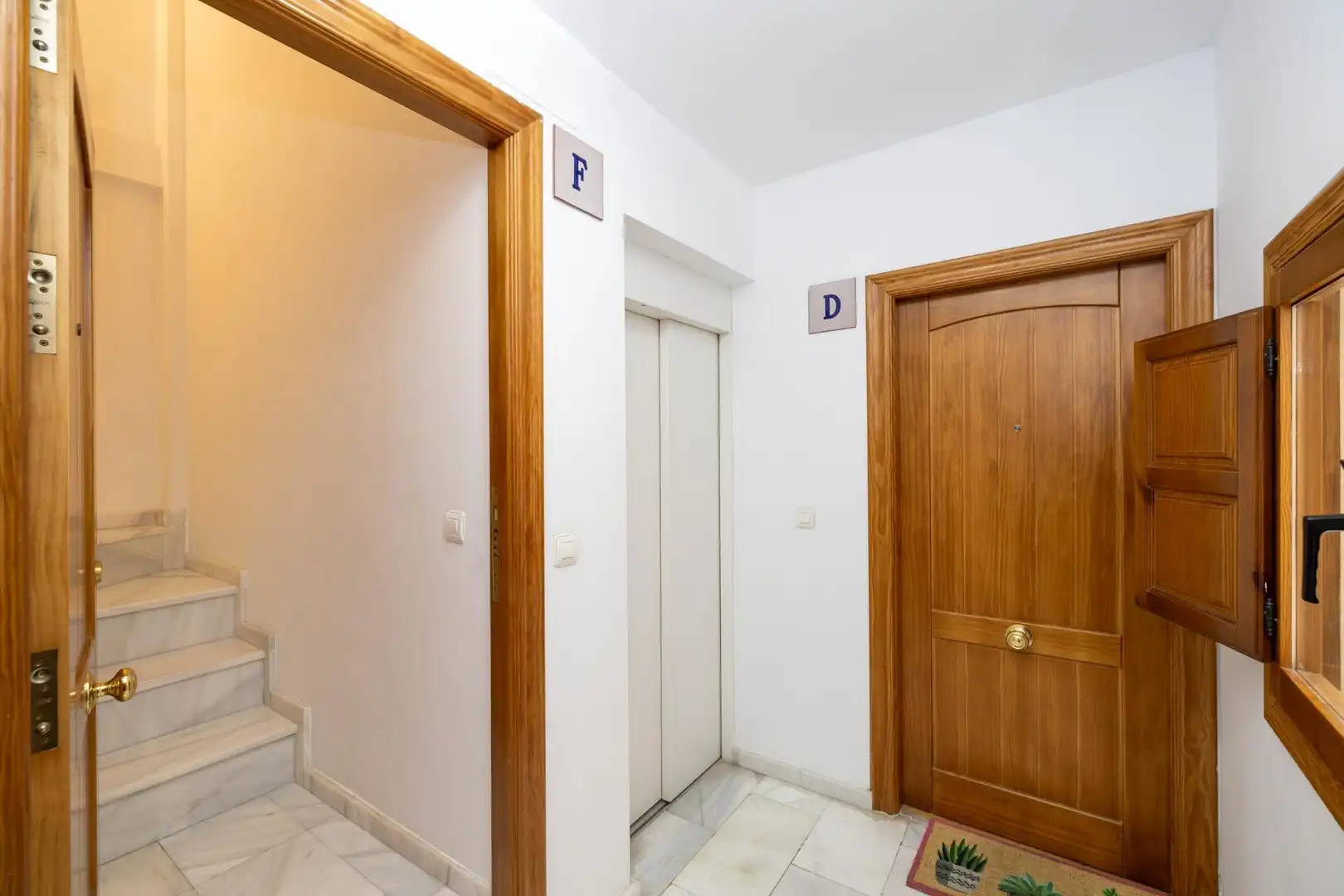 Attic for sale in Granada  with Air Conditioner, Heating and Terrace