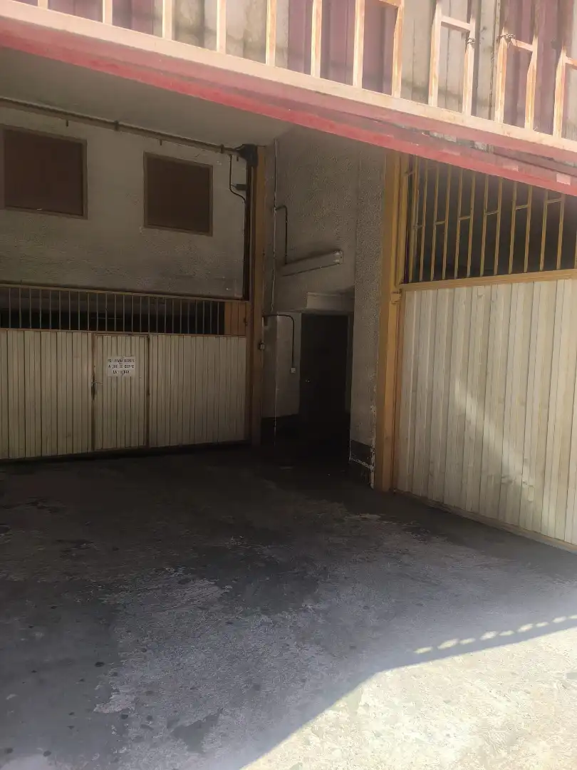 Aparcamiento en venta en Julio Gutierrez Lumbreras Kalea 2, imagen 2