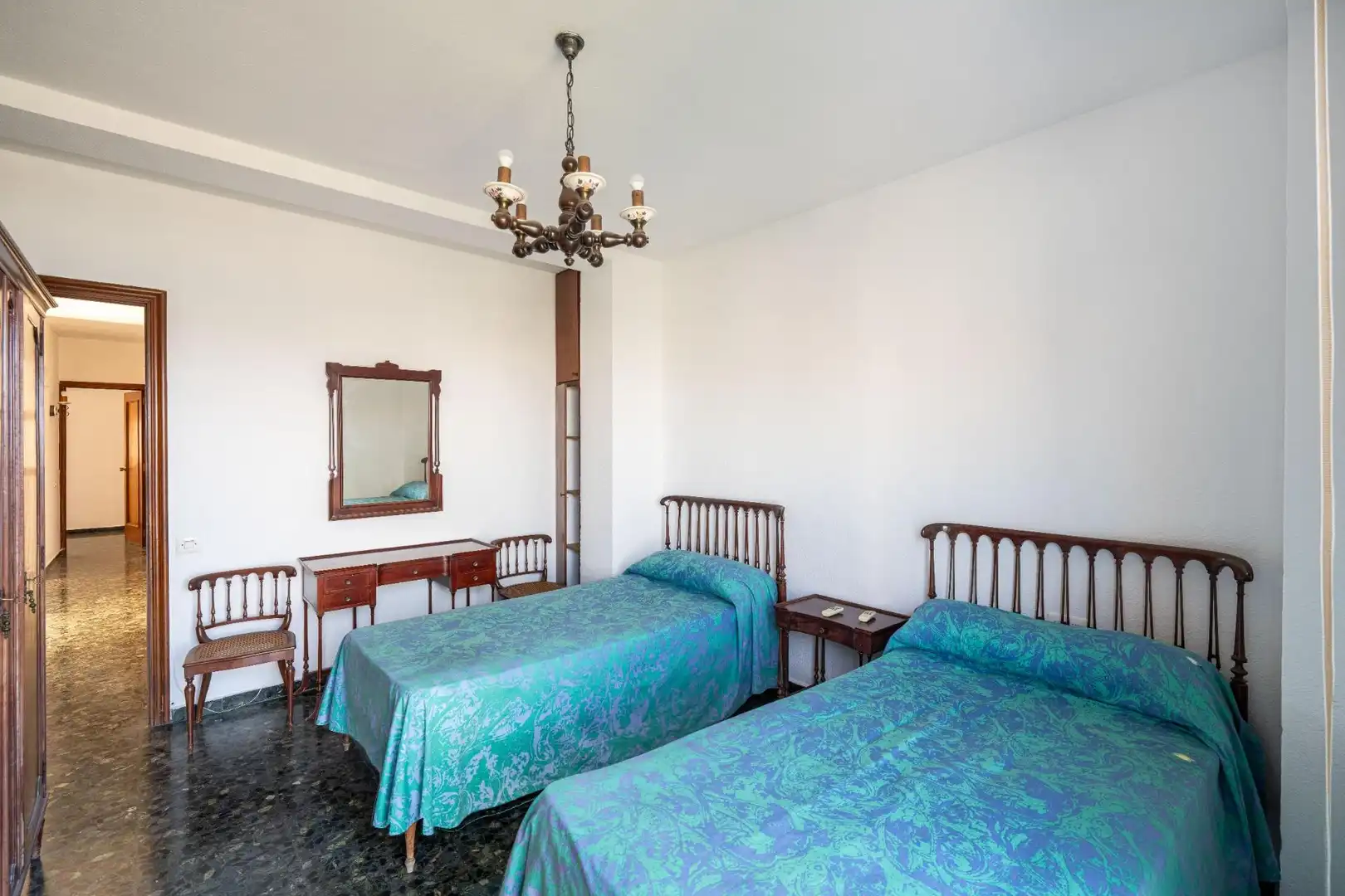 Schlafzimmer von Wohnung zum Verkauf in Almería mit Klimaanlage, Heizung und Balkon