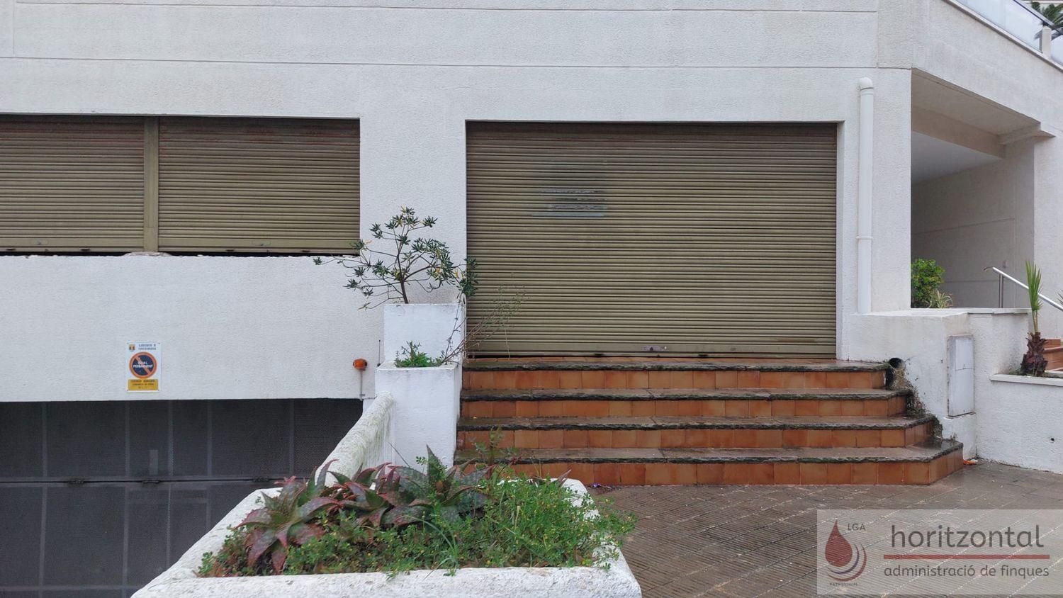 Exterior view of Premises for sale in Torredembarra