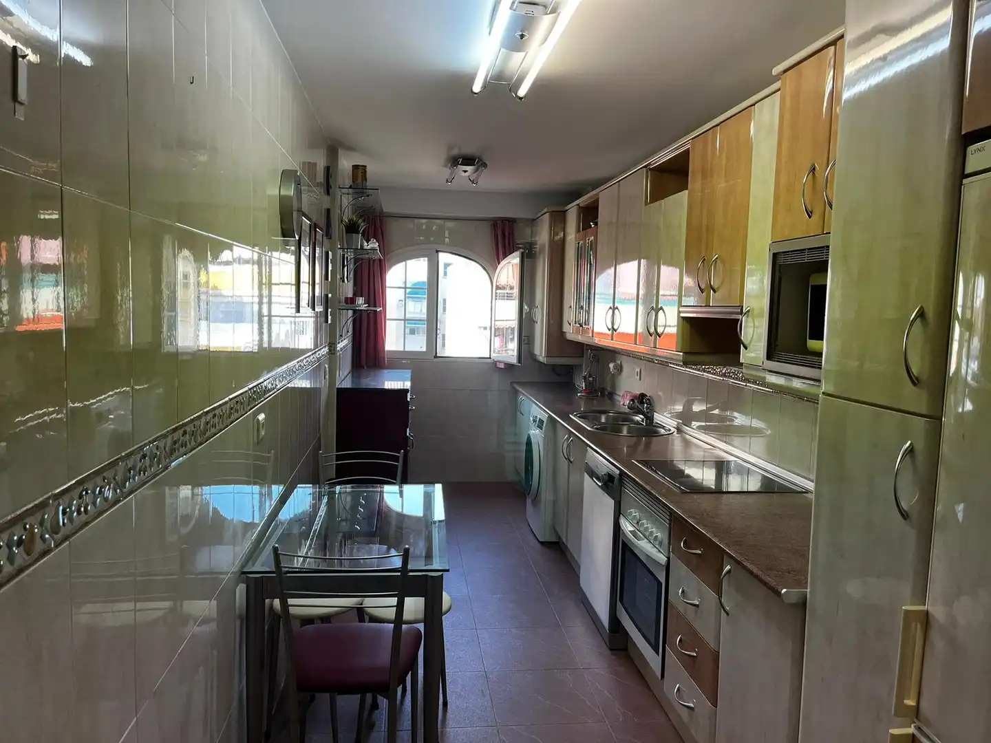 Cocina de Piso de alquiler en Málaga con Aire acondicionado, Calefacción y Amueblado