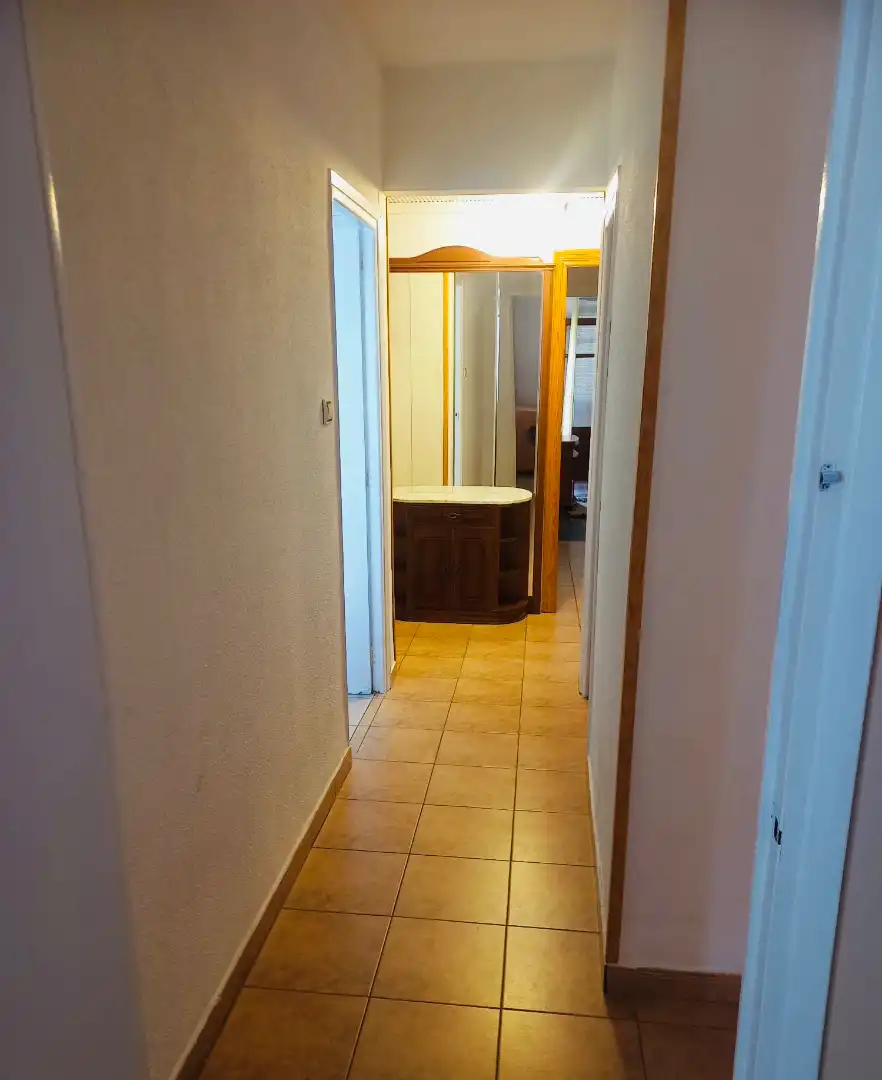 Wohnung zum Verkauf in Gandia mit Klimaanlage, Heizung und Terrasse