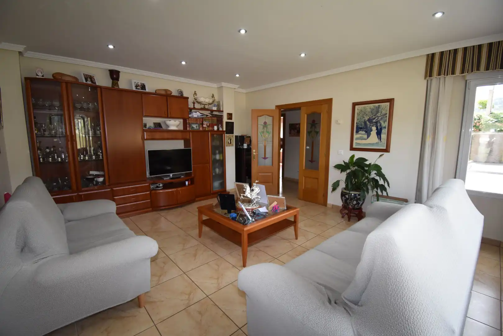 Sala de estar de Casa o chalet en venta en Bárcena de Cicero con Calefacción, Jardín privado y Terraza