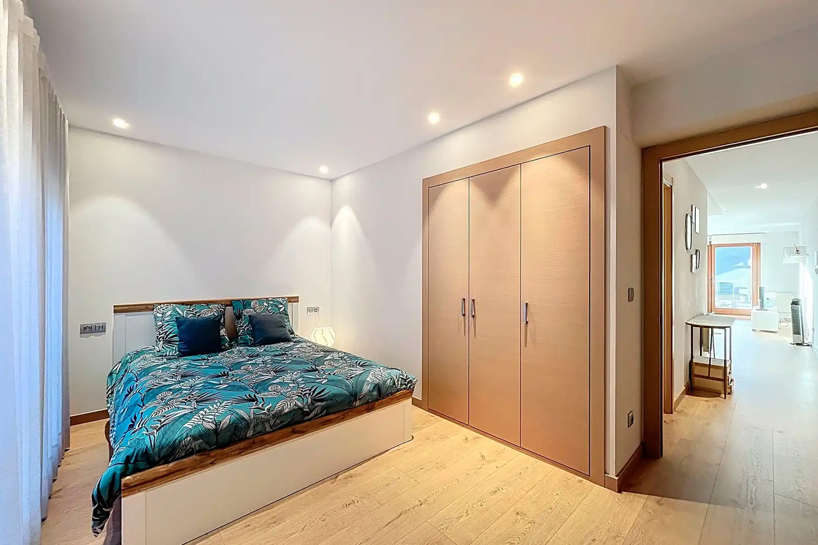 Dormitori de Apartament en venda en Escaldes – Engordany amb Aire condicionat, Terrassa i Traster