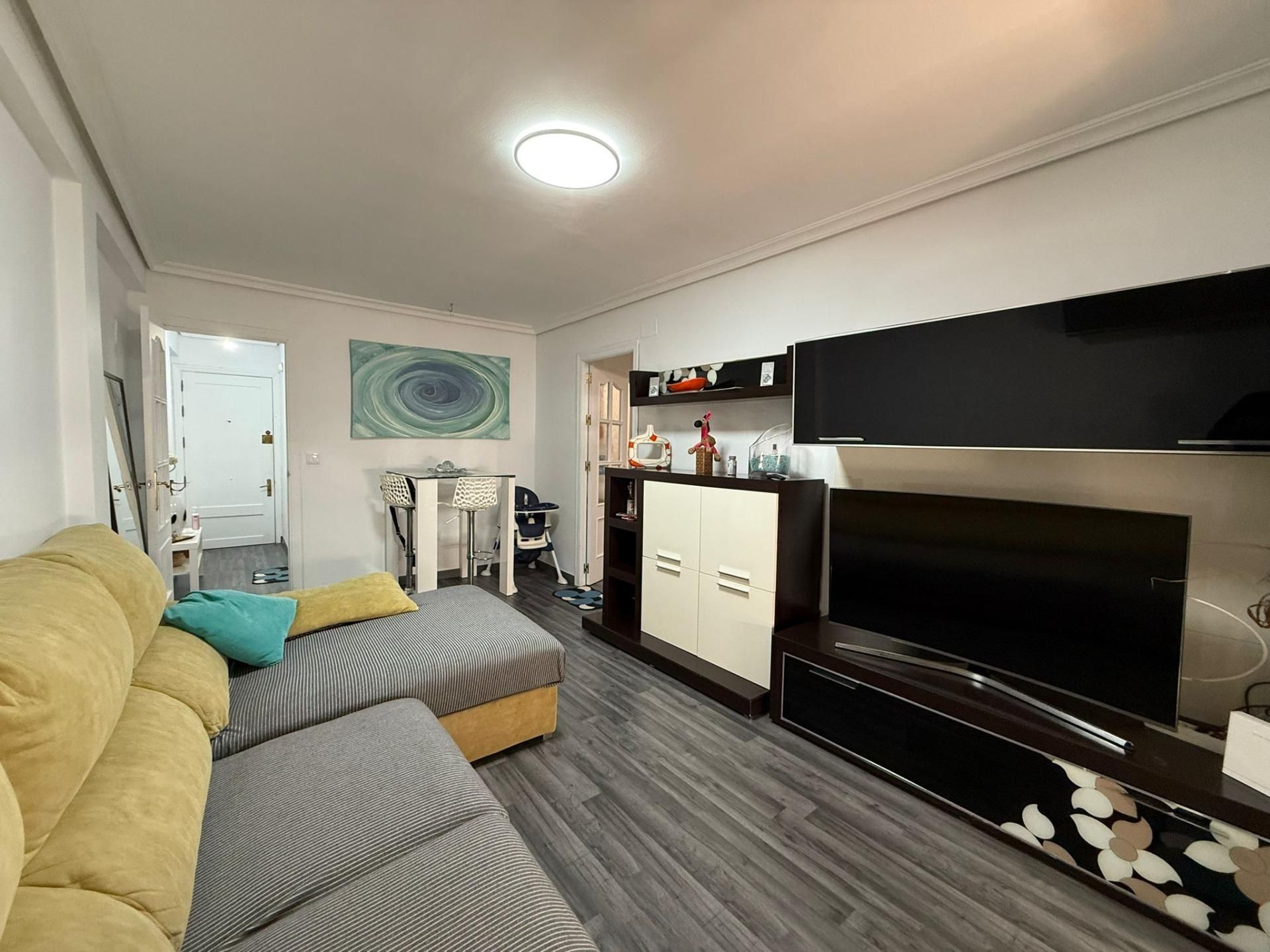 Living room of Flat for sale in  Sevilla Capital  with Terrace