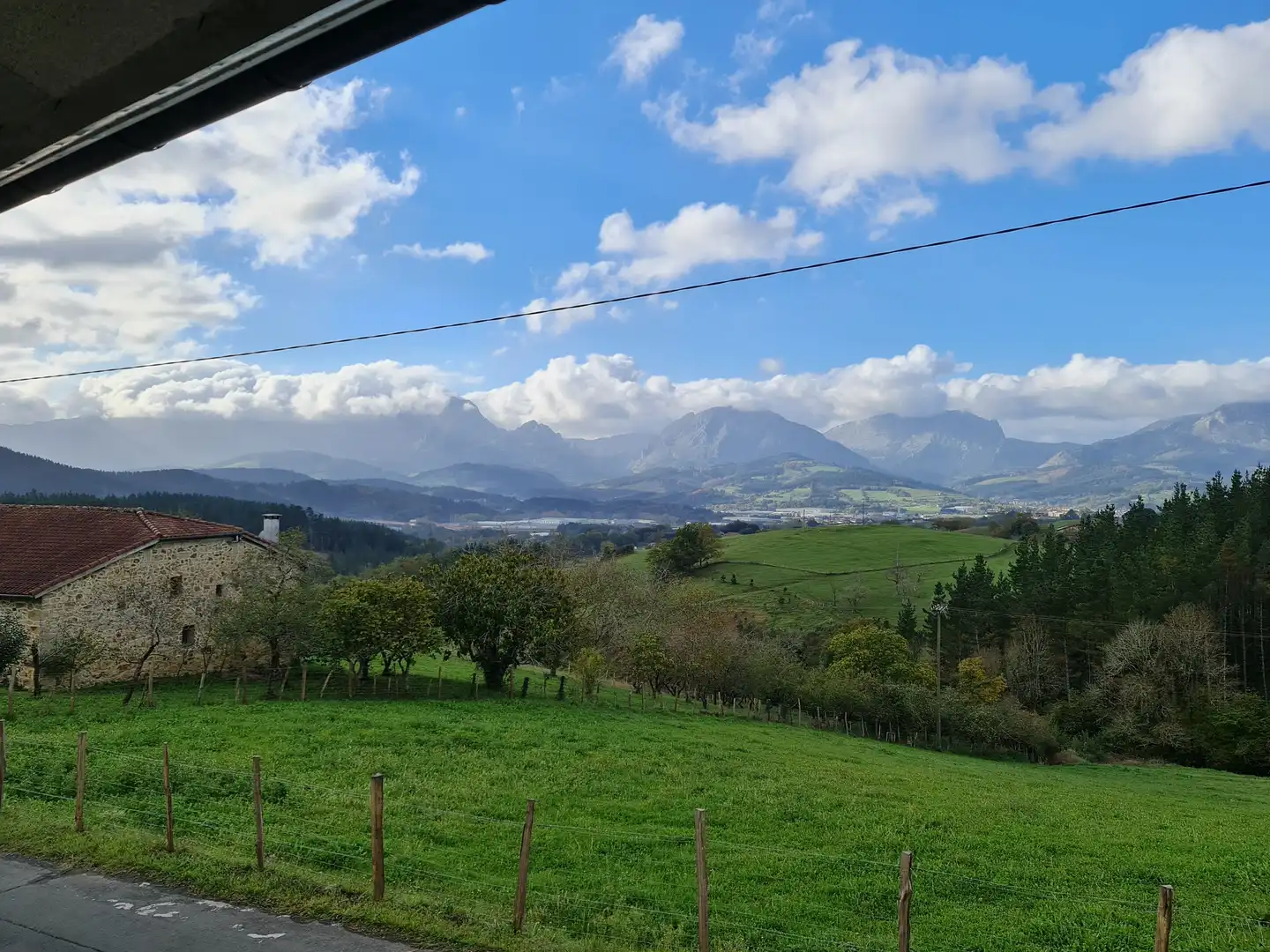 Exterior view of Houses for sale in Berriz