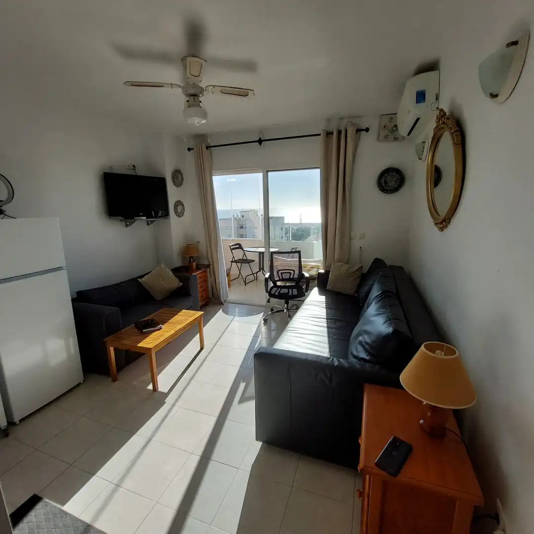 Wohnzimmer von Wohnung zur Miete in Benalmádena mit Klimaanlage, Möbliert und Gemeinschaftspool