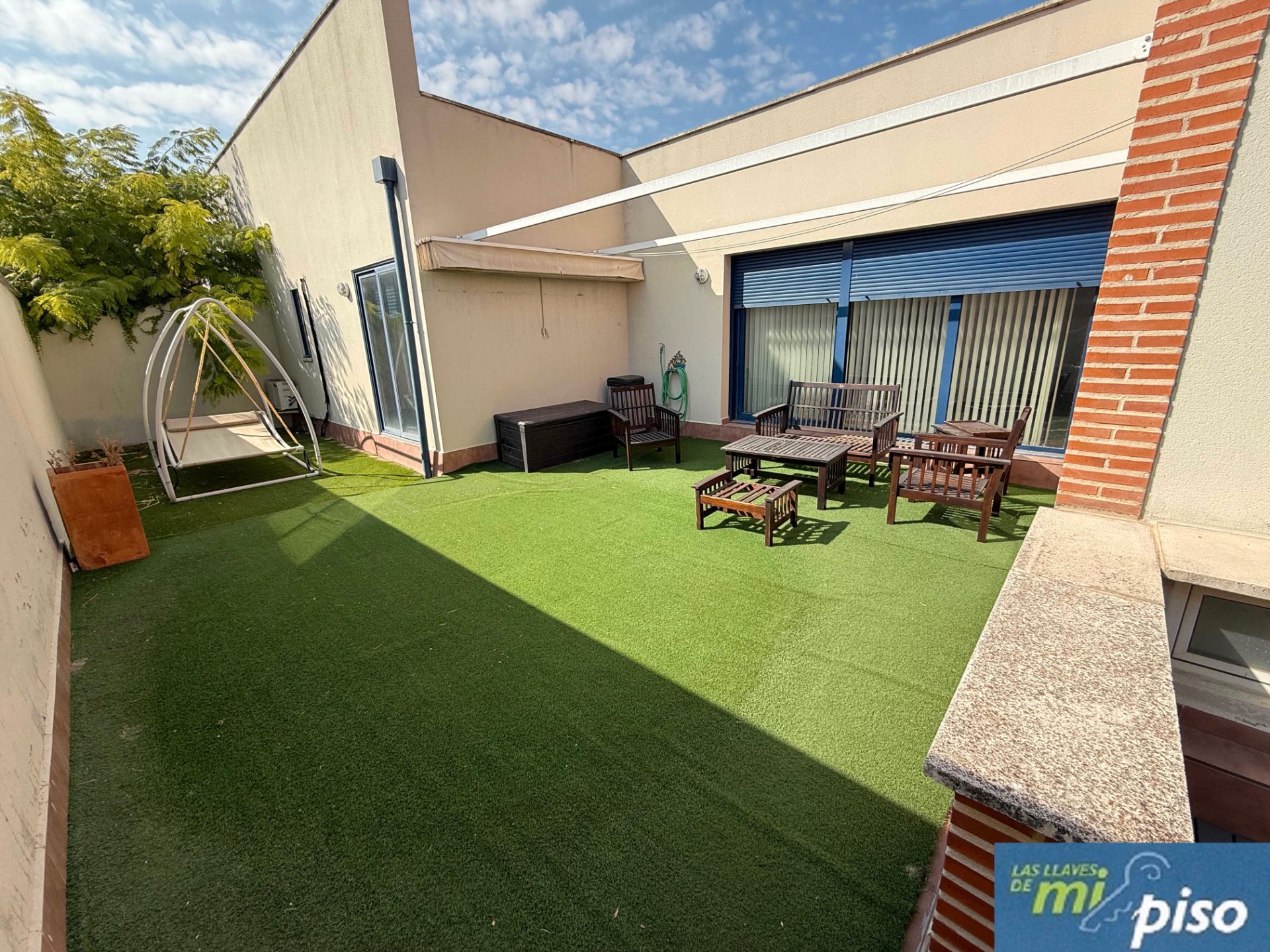 Terrace of Single-family semi-detached for sale in Cabezón de Pisuerga  with Air Conditioner, Heating and Private garden