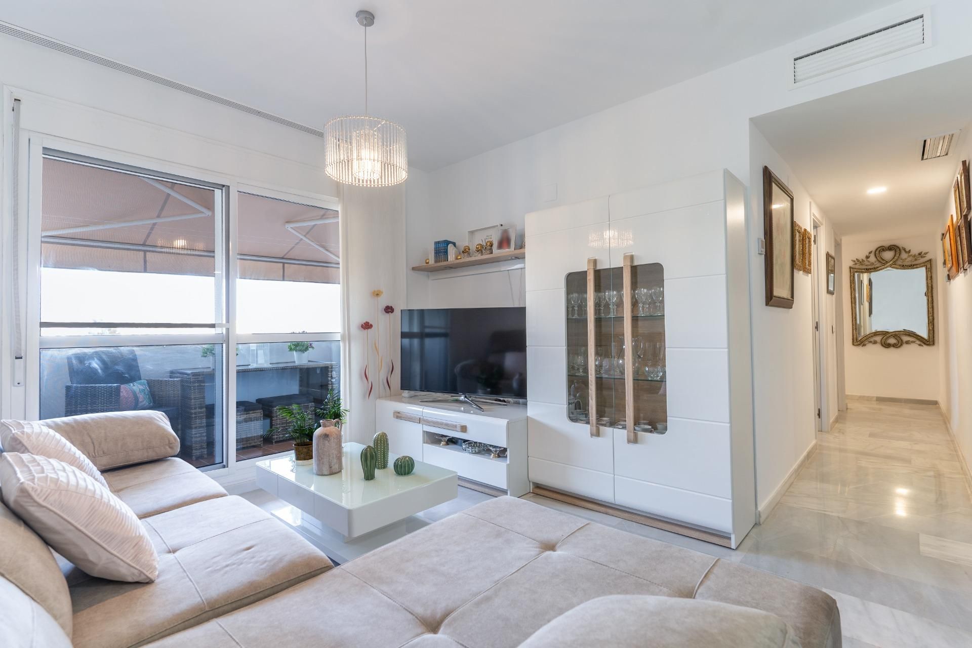 Apartment for sale in El Toyo