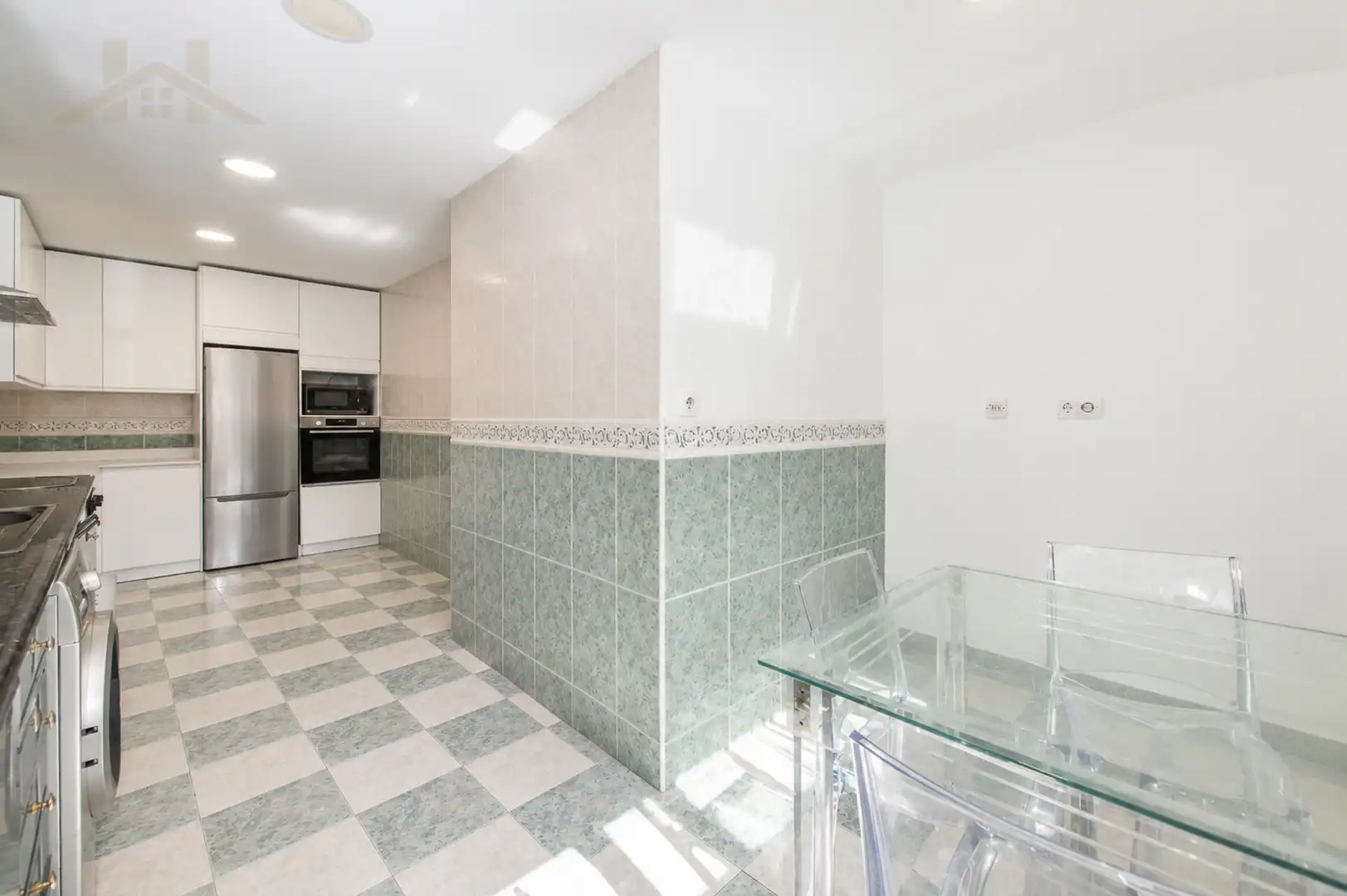 Kitchen of Houses for sale in La Moraleja  with Air Conditioner, Heating and Private garden