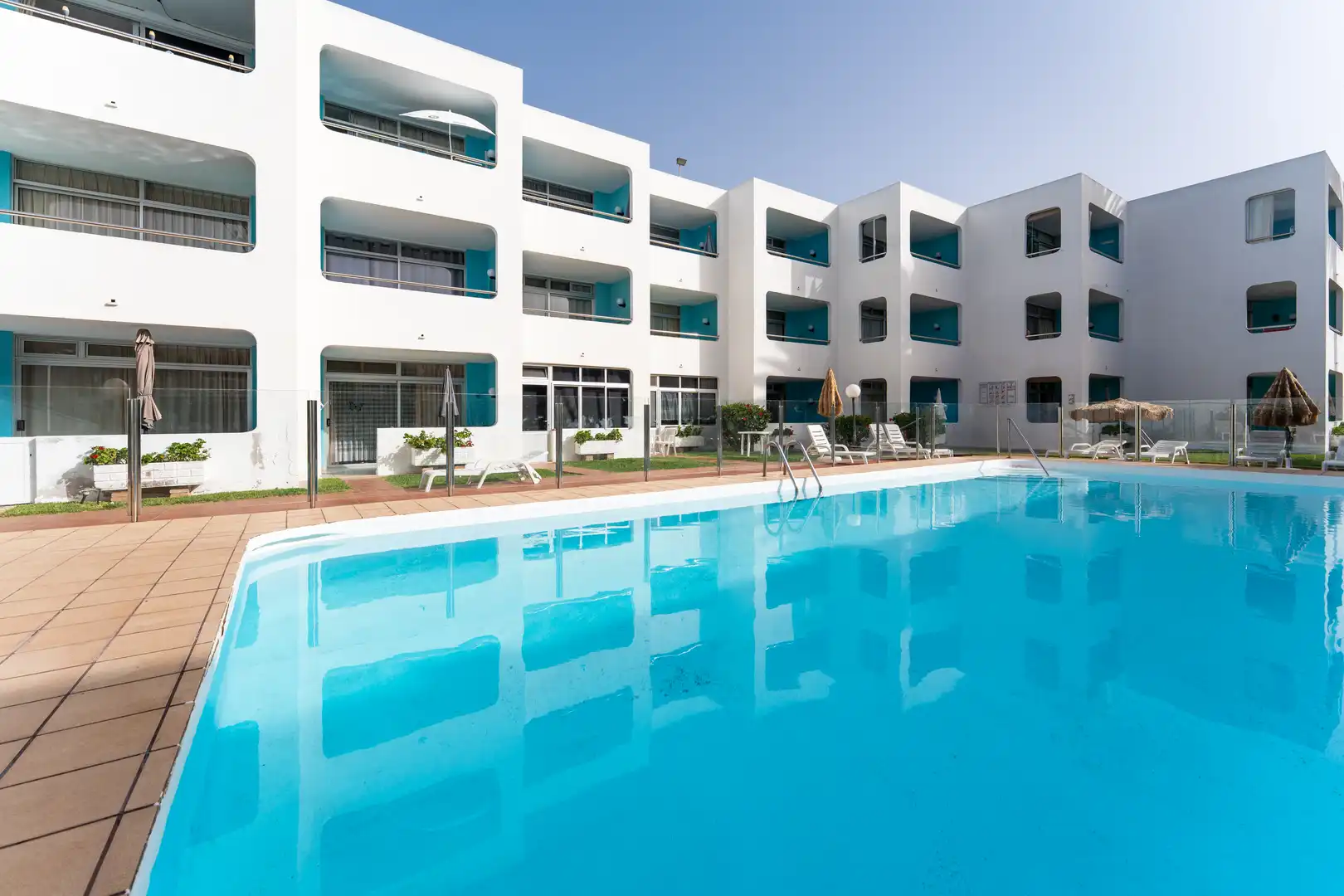 Erdgeschosswohnung mit Pool zum Verkauf in Playa del Inglés, imagen 3