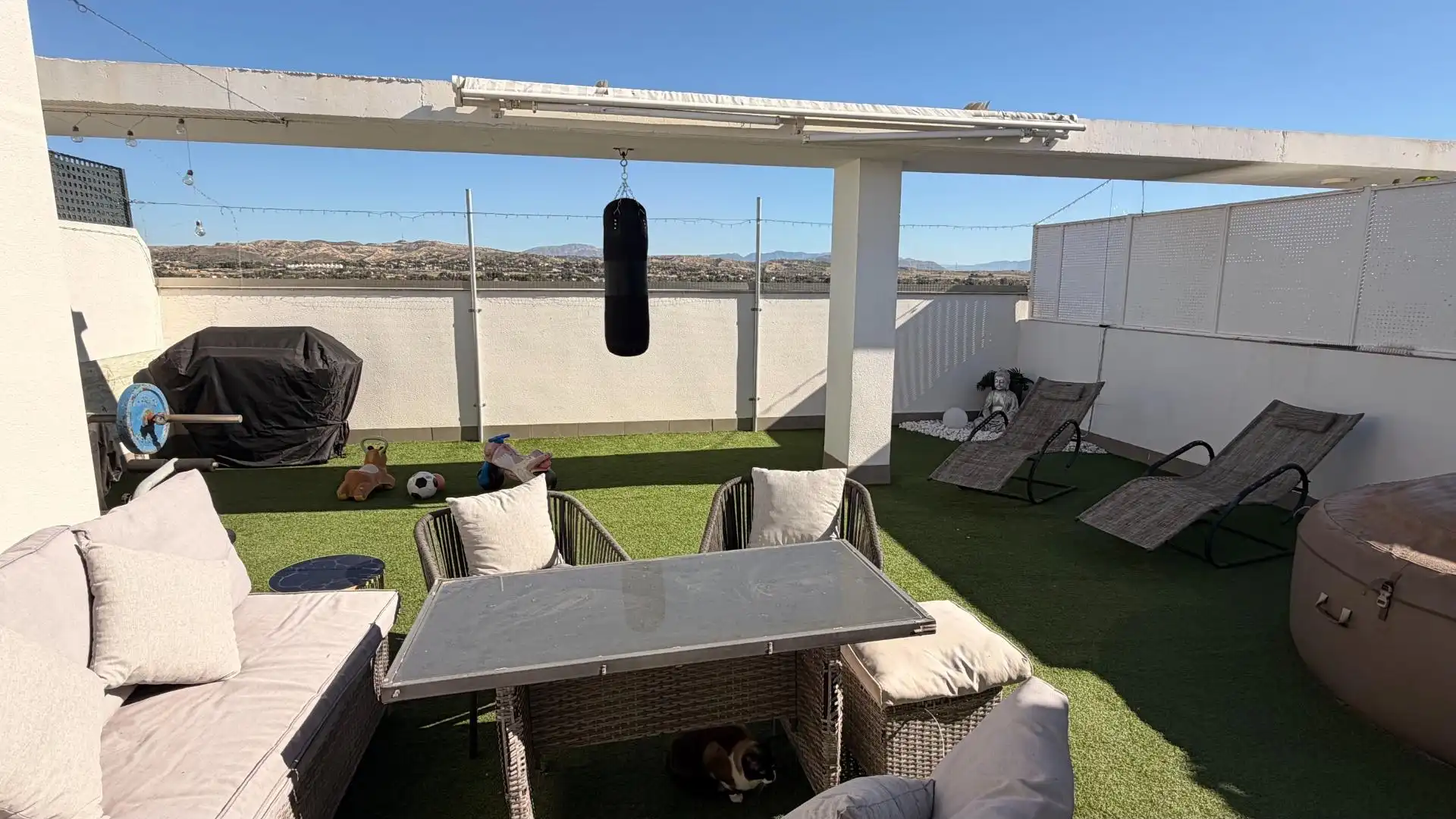 Terrasse von Dachboden zum Verkauf in Elche / Elx mit Heizung, Terrasse und Abstellraum