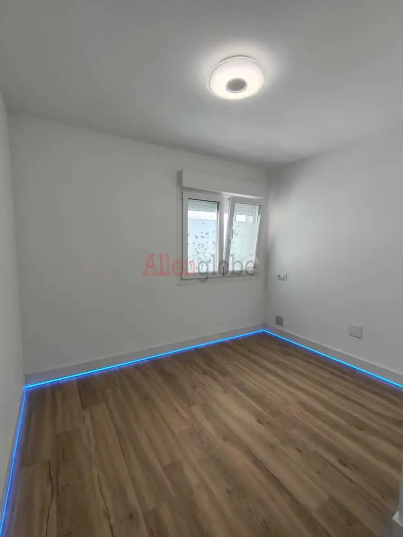 Wohnung zum Verkauf in Oviedo  mit Heizung