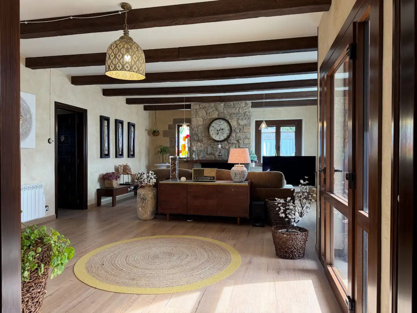 Sala de estar de Finca rústica en venta en Moià con Calefacción, Jardín privado y Parquet