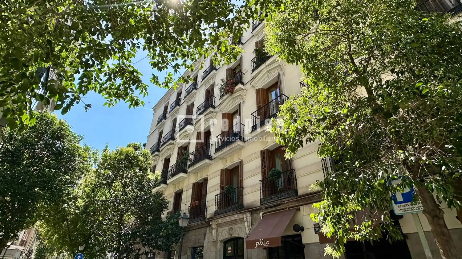 Vista exterior de Estudio en venta en Madrid con Aire acondicionado, Calefacción y Terraza