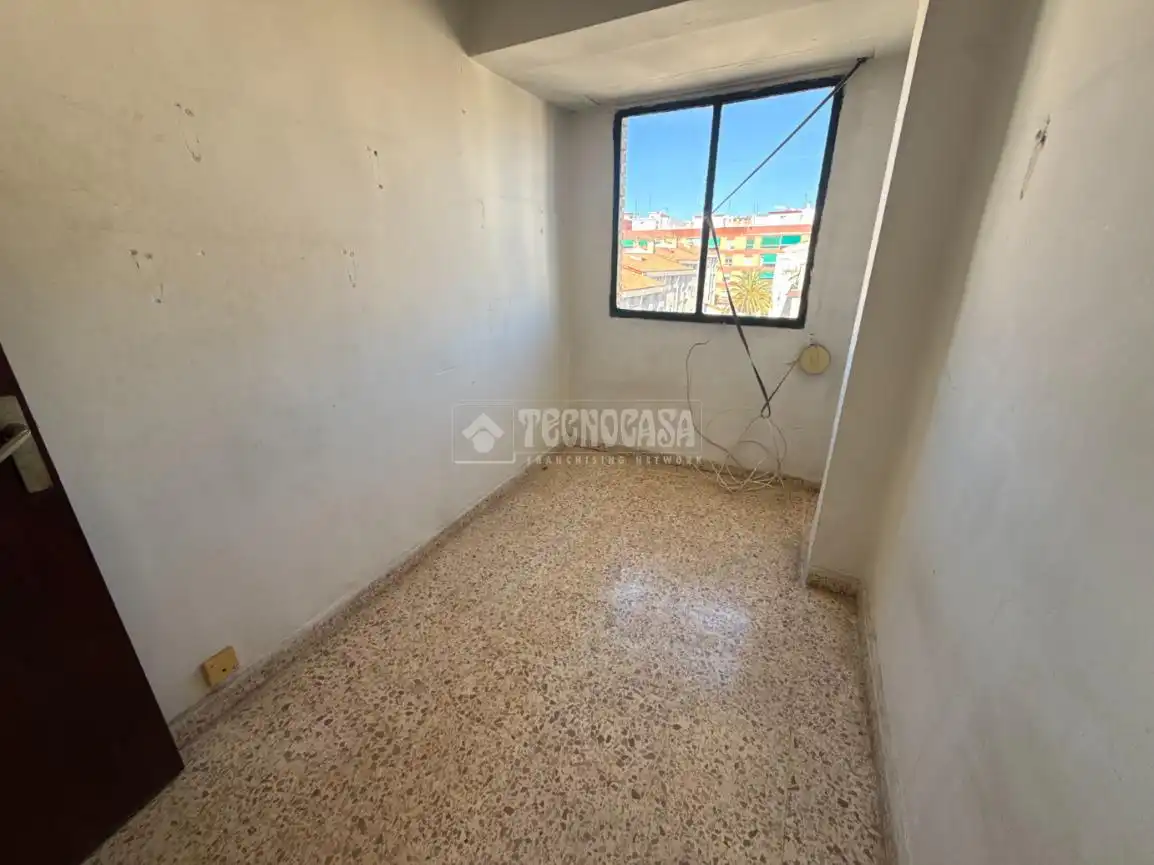 Bedroom of Flat for sale in Paterna