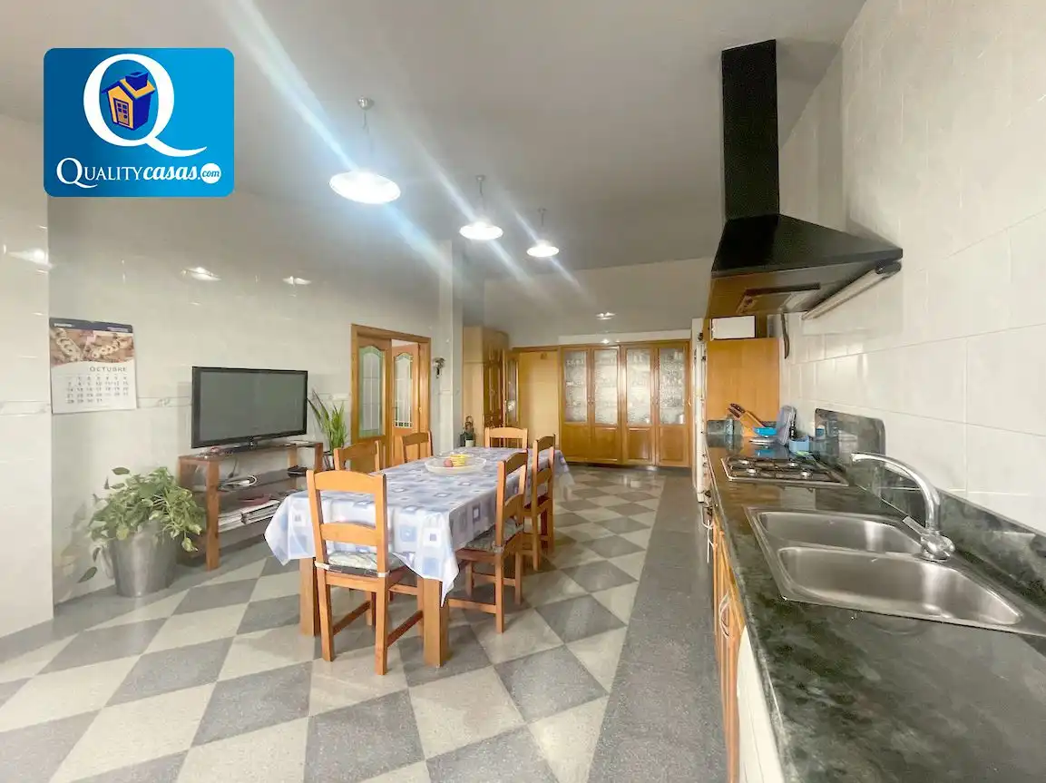 Cuina de Casa o xalet en venda en Elche / Elx amb Terrassa i Traster