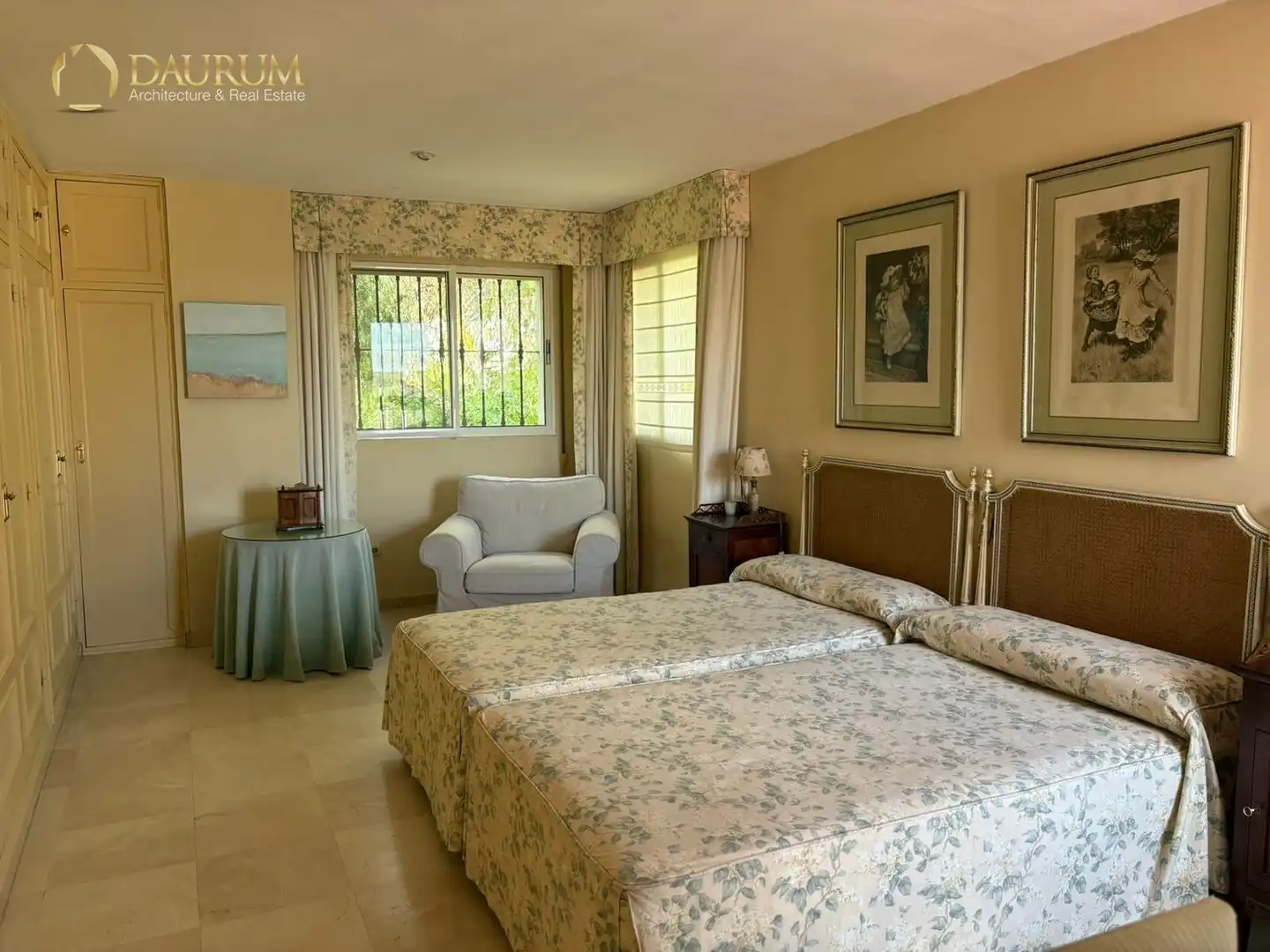Habitación de Casa o chalet en venta en Mairena del Aljarafe con Aire acondicionado, Calefacción y Terraza