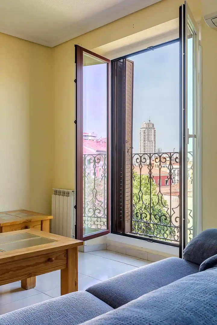 Balcony of Flat for rent in Madrid  with Heating and Furnished