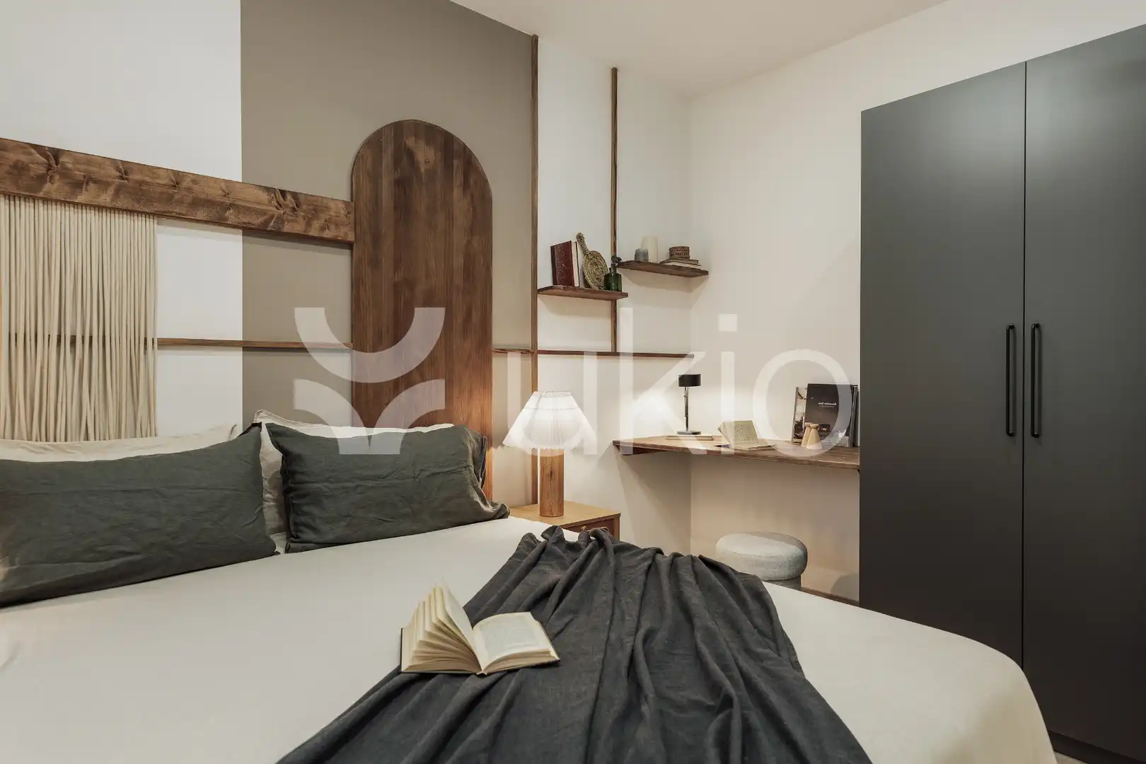 Bedroom of Apartments for rent in Barcelona  with Air Conditioner, Heating and Furnished