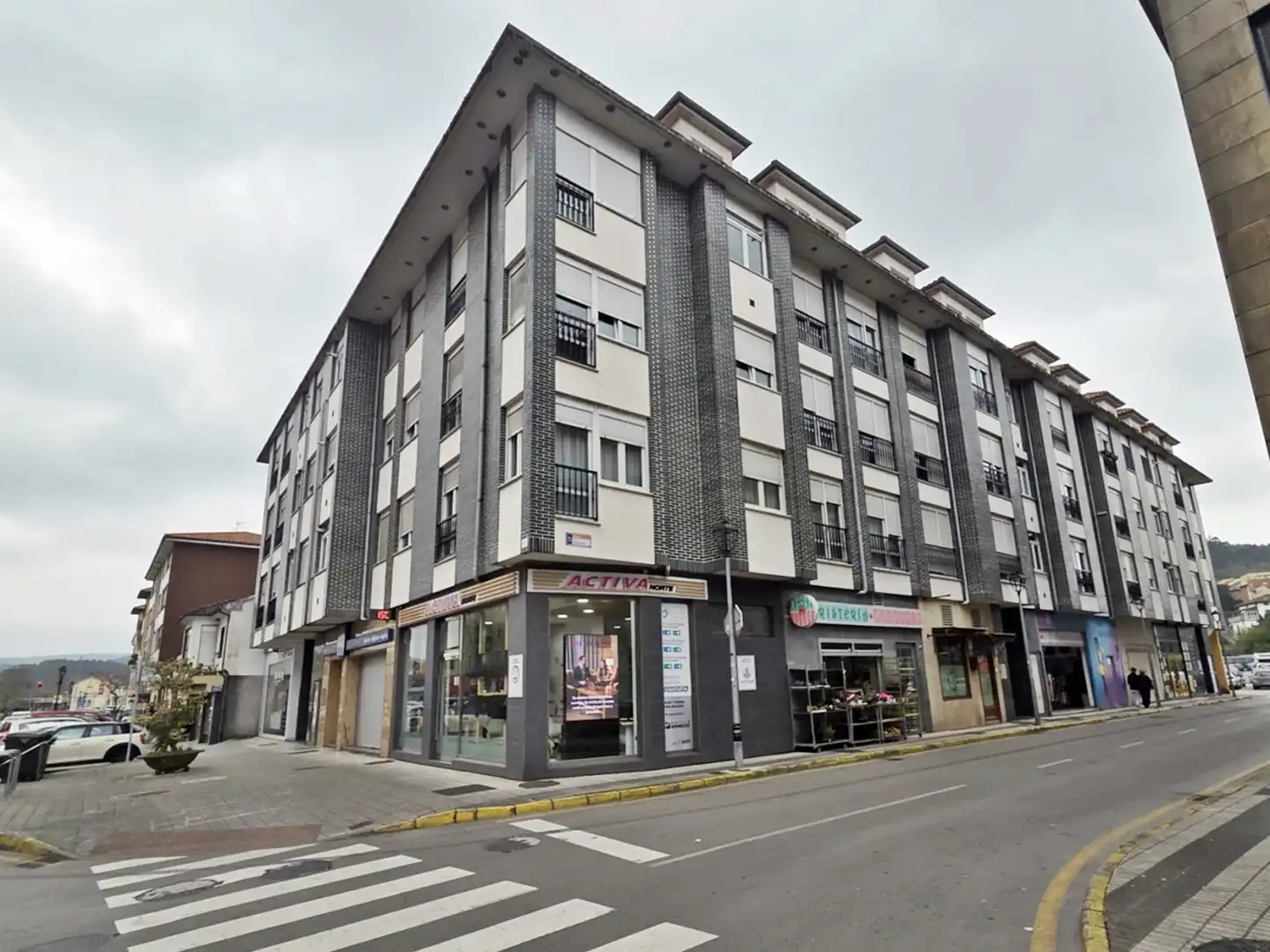Piso con ascensor en venta en Renedo