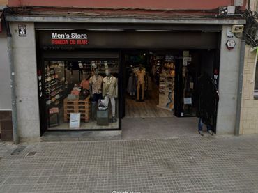 Local comercial en venda a Plaza Les Melies 30