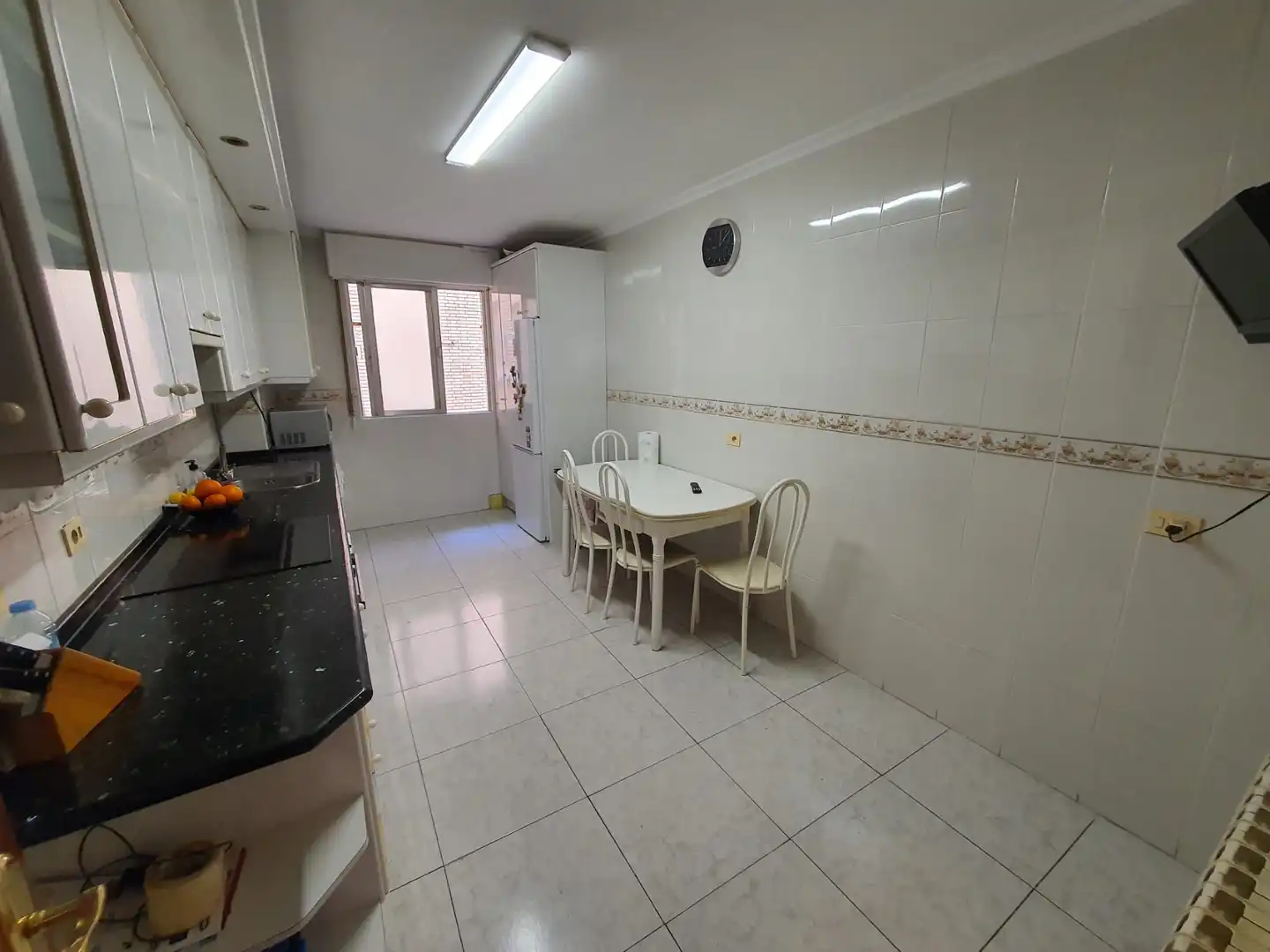 Küche von Wohnung zum Verkauf in Palencia mit Heizung, Parkett und Abstellraum
