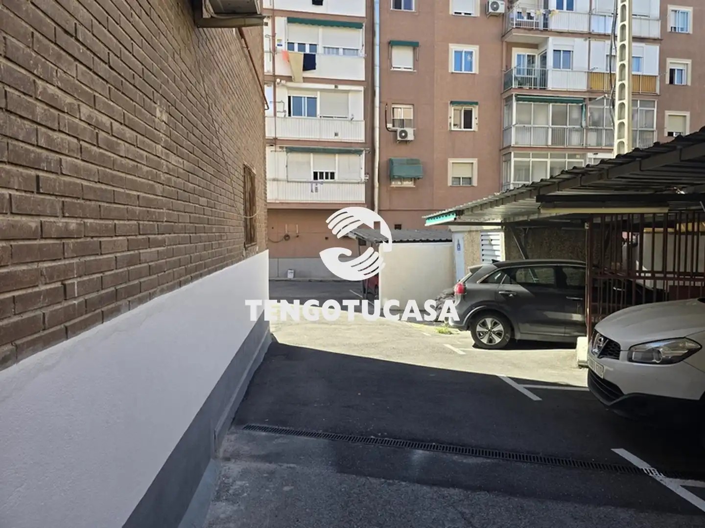 Parking of Garage for rent in Madrid