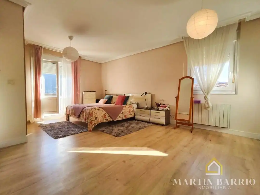 Habitación de Casa o chalet en venta en Muskiz con Calefacción, Jardín privado y Terraza