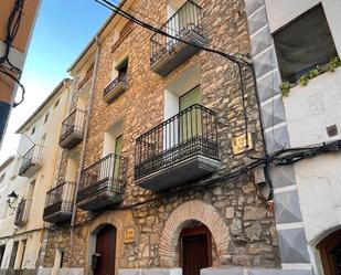 Vista exterior de Casa adosada en venda en Nonaspe amb Terrassa i Balcó