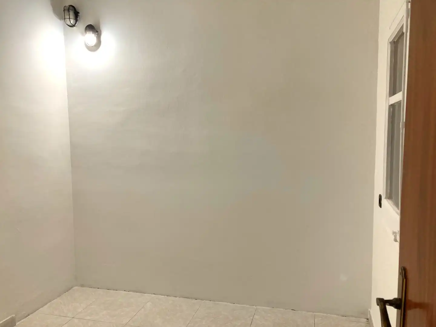 Piso en venta en L'Hospitalet de Llobregat con Aire acondicionado y Calefacción