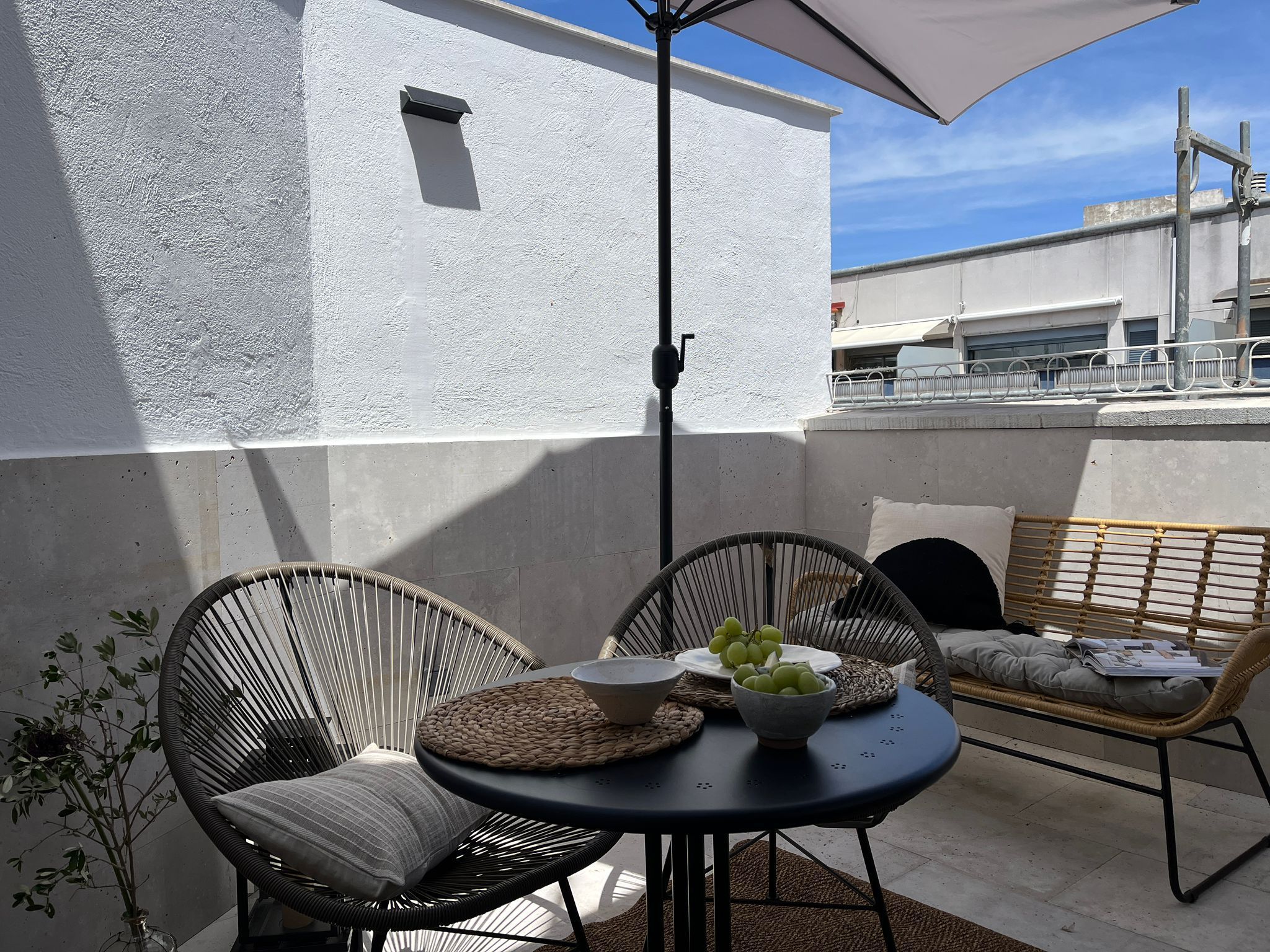 Terrasse von Wohnungen zur Miete in  Madrid Capital mit Klimaanlage, Heizung und Terrasse