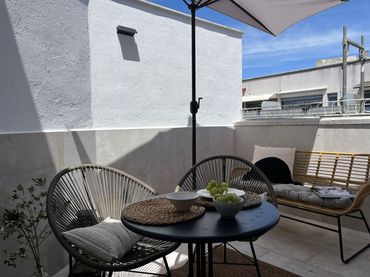 Appartement compact avec balcon à louer à Calle de Augusto Figueroa