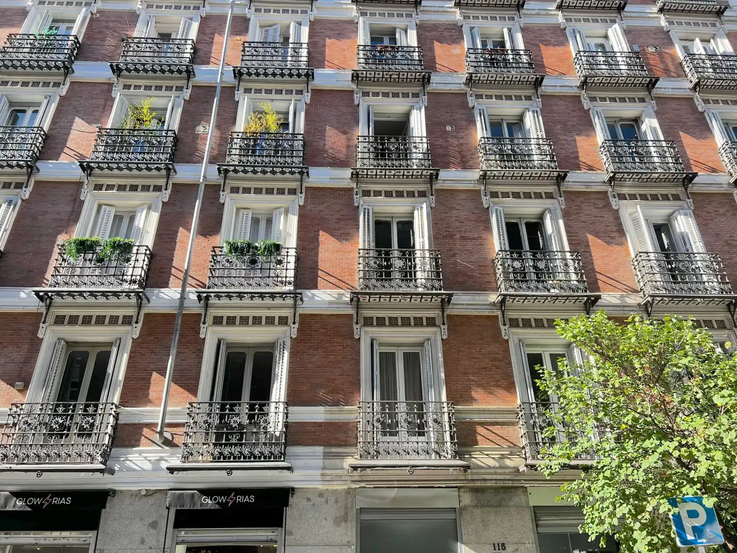 Exterior view of Flat for rent in Barrio de Salamanca