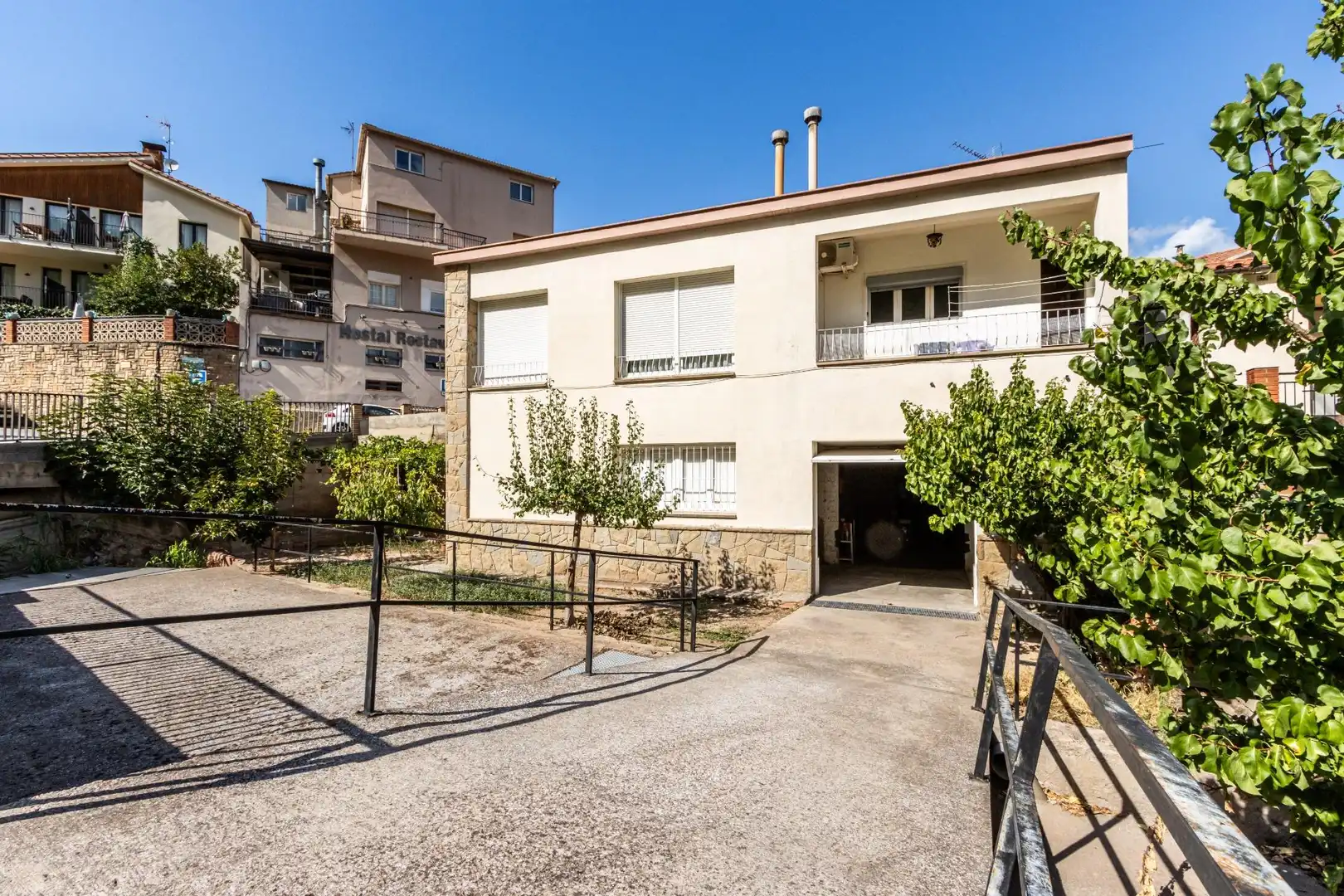 Vista exterior de Casa o chalet en venta en Monistrol de Montserrat con Calefacción, Jardín privado y Trastero