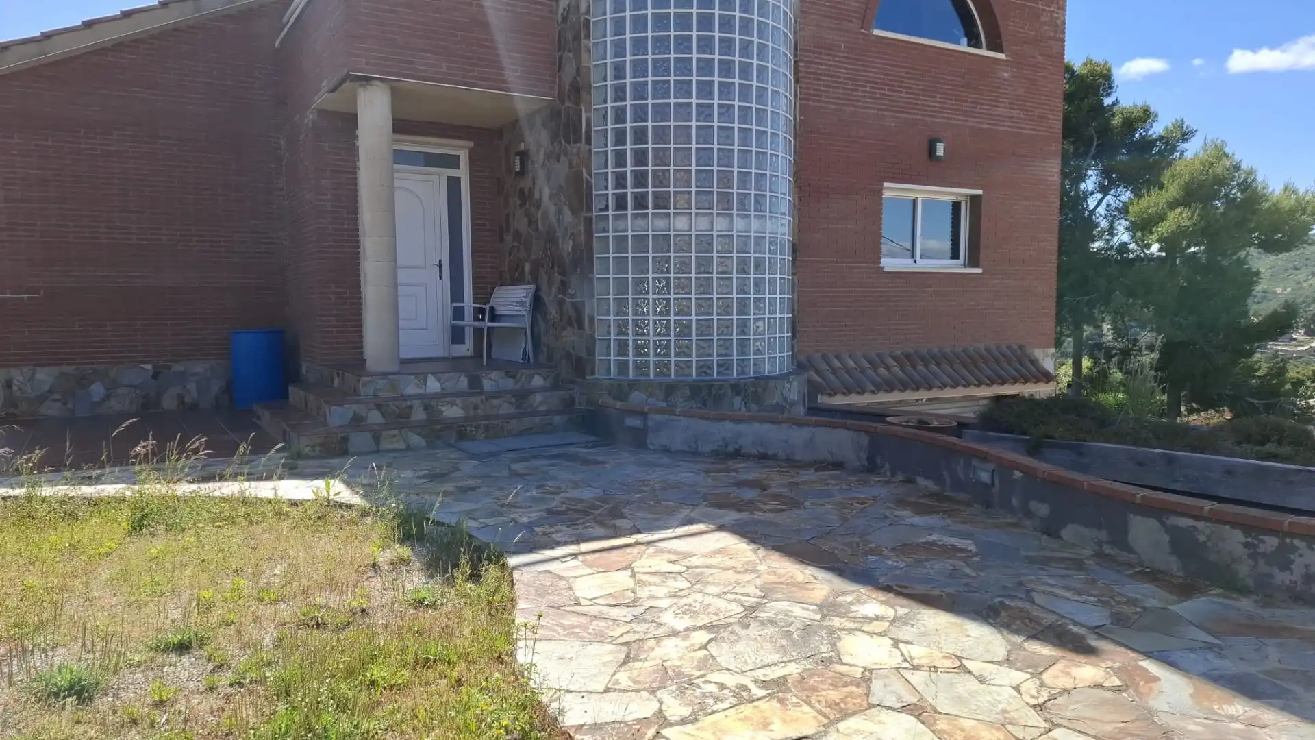 Vista exterior de Casa o chalet en venta en Olesa de Bonesvalls con Calefacción, Terraza y Trastero