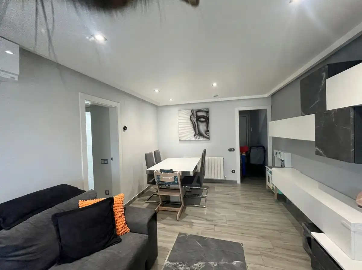 Piso en venta en Barcelona con Aire acondicionado, Calefacción y Terraza