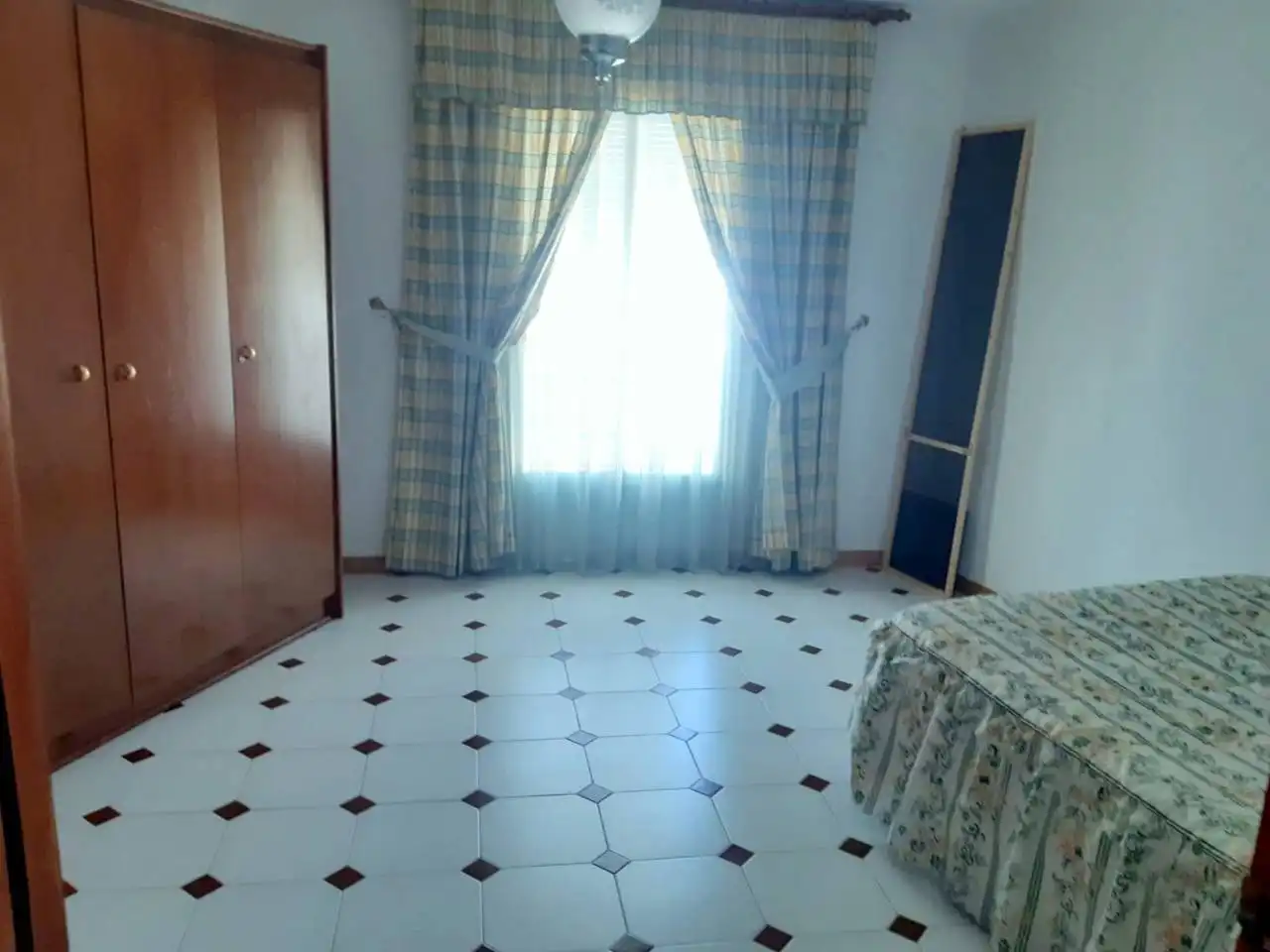 Dormitori de Casa o xalet en venda en Alcalá la Real