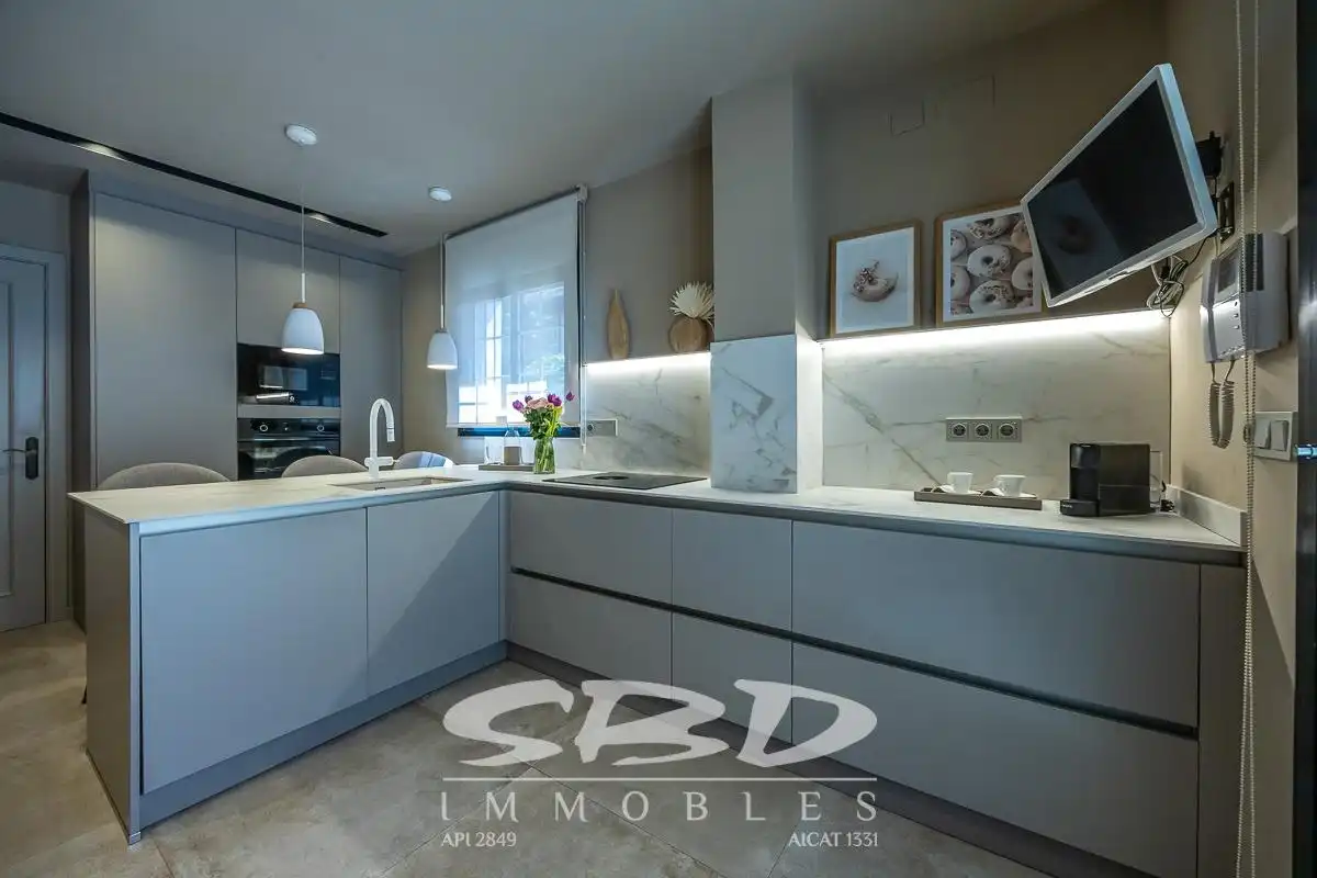 Cocina de Casa o chalet en venta en Barberà del Vallès con Aire acondicionado, Calefacción y Terraza