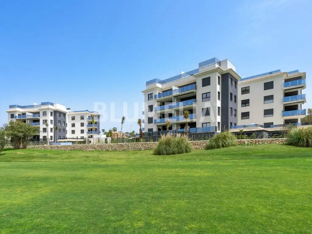Außenansicht von Dachboden zum Verkauf in Oliva mit Klimaanlage, Heizung und Privatgarten