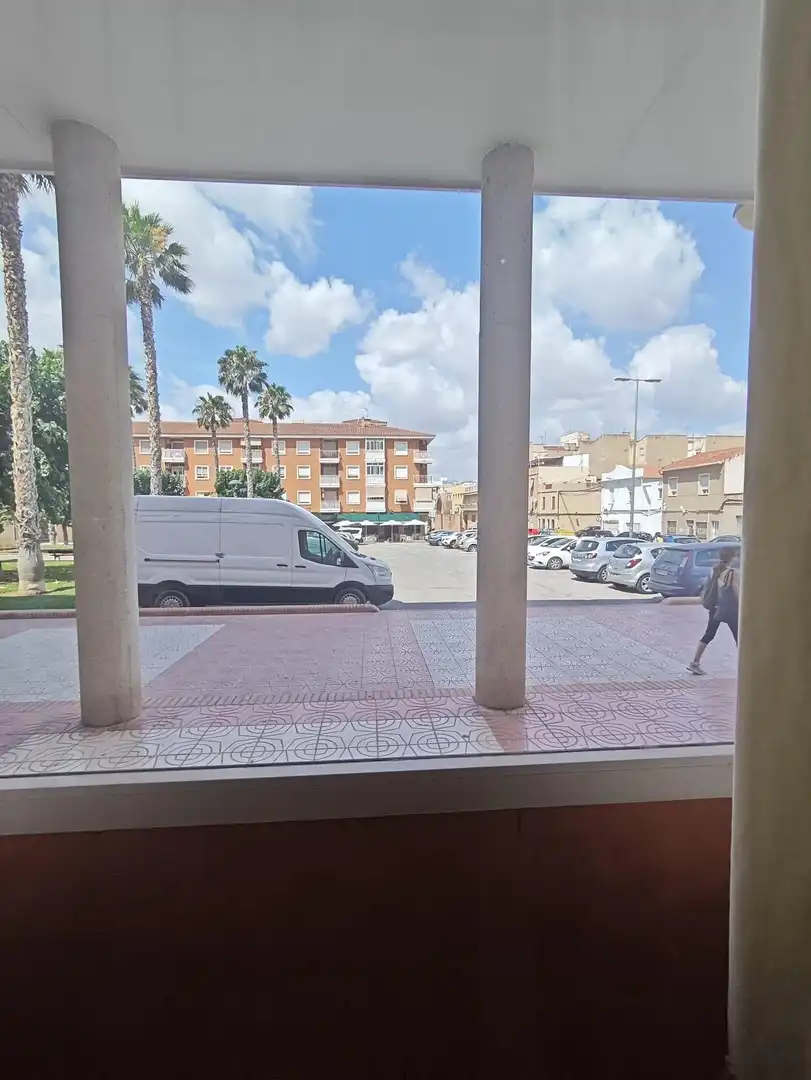 Vista exterior de Oficina en venta en Petrer con Aire acondicionado