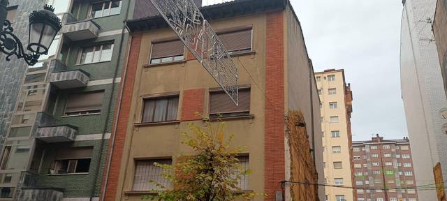 Edificio en Venta en  Bermudez de Castro en Teatinos - Los Prados
