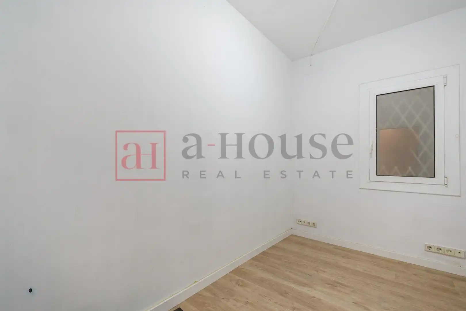 Habitación de Piso en venta en Sants - Montjuïc