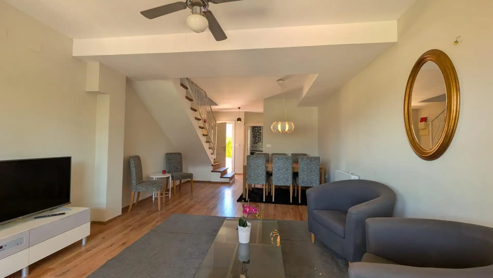 Sala de estar de Casa o chalet en venta en L'Alfàs del Pi con Aire acondicionado, Terraza y Piscina comunitaria