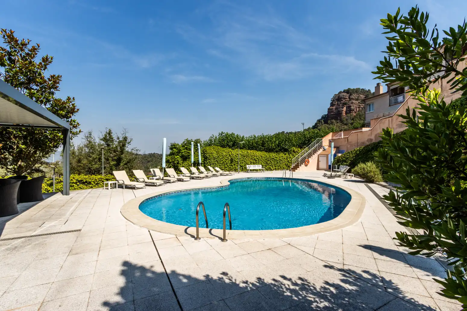 Piscina de Casa adosada en venda en Vacarisses amb Calefacció, Jardí privat i Terrassa