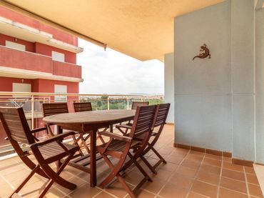 Appartamento con piscina in affitto a CALLE CAÑAS Y BARRO