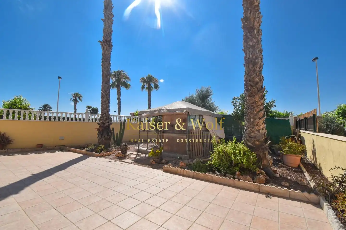 Jardí de Casa o xalet en venda en Torrevieja amb Jardí privat, Terrassa i Traster