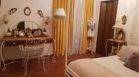 Foto 2 de Casa adosada en venda a Calle Tulipanes, 48, Pedanías Sur, Utrera