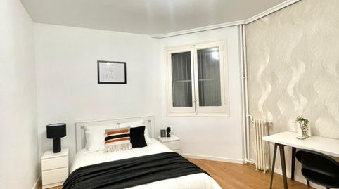 Foto 5 de Habitación en Almagro, Madrid Capital