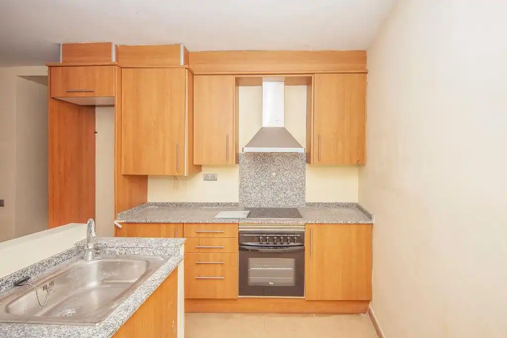 Cocina de Piso en venta en Manresa con Calefacción